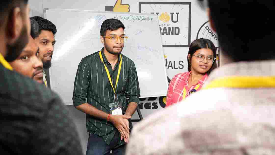 Digital Scholar College Images photo 19